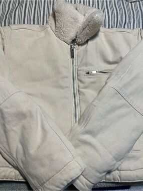 Abercrombie & Fitch Cream Sherpa-Lined Jacket
